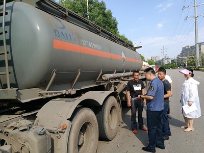 湘潭严抓高温期间道路危险货物运输安全